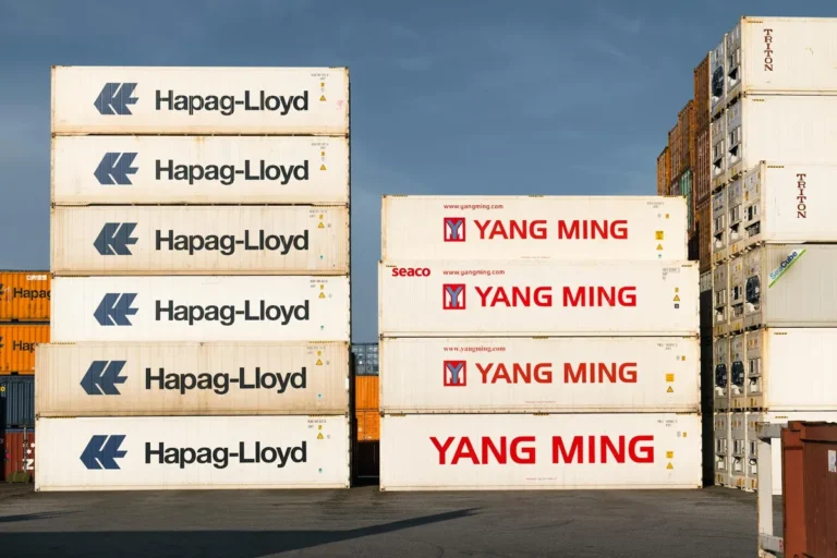 7 International Freight Carriers Ranked by Reliability