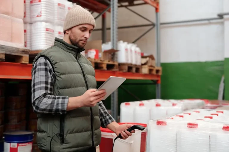 How to Plan Inventory Around Shipping Lead Times